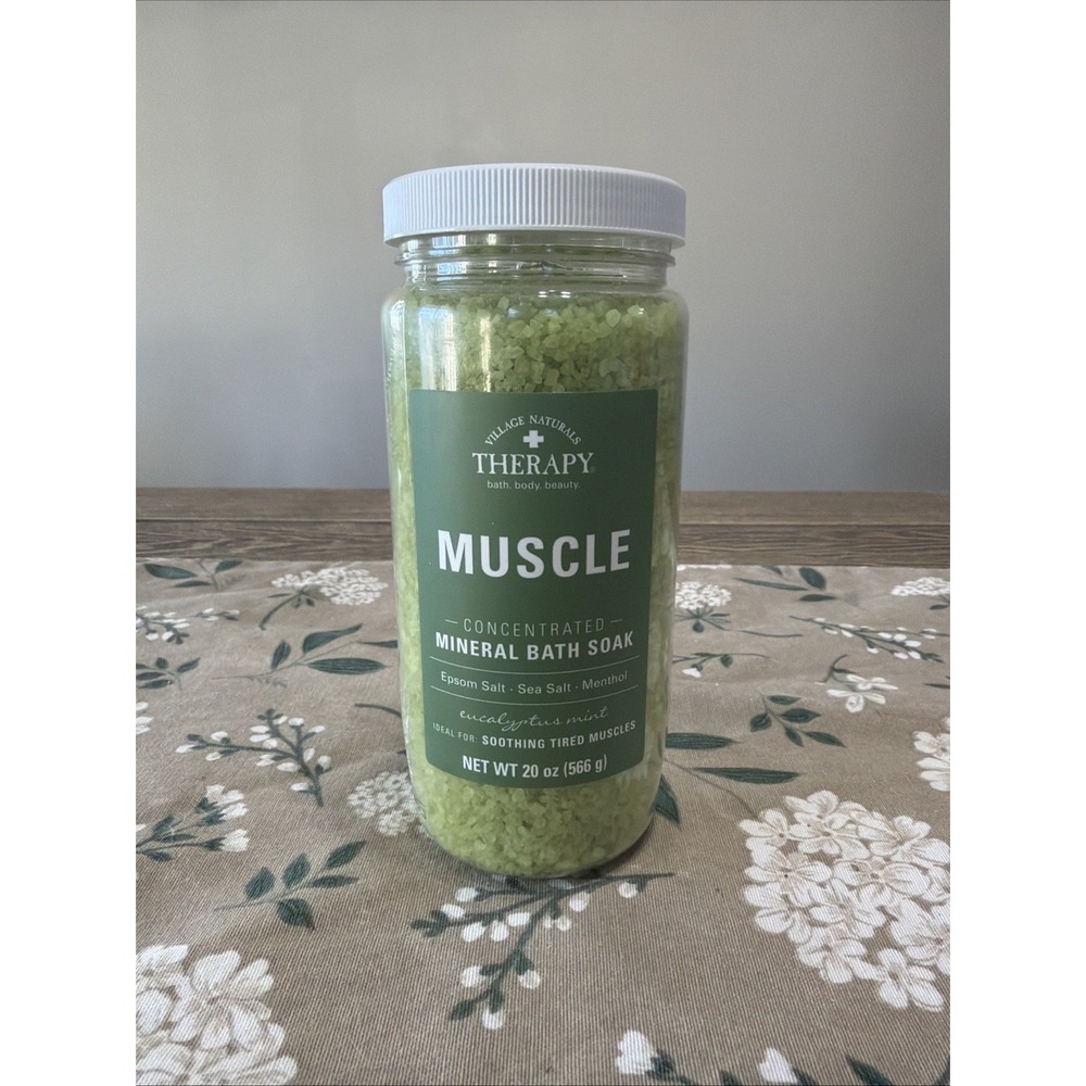 Village Naturals Therapy Muscle Relief Bath Soak, Eucalyptus Mint,‎ 20 oz